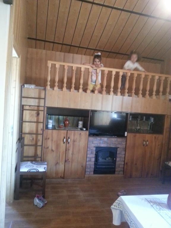 Bungalow Perotonar Ideal Para Familia Con Ninos La Puebla de Cazalla Eksteriør billede