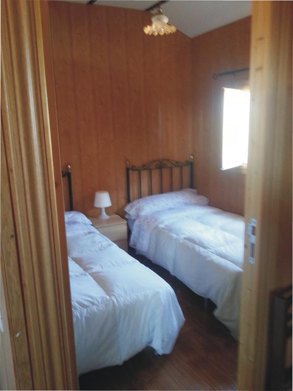 Bungalow Perotonar Ideal Para Familia Con Ninos La Puebla de Cazalla Eksteriør billede
