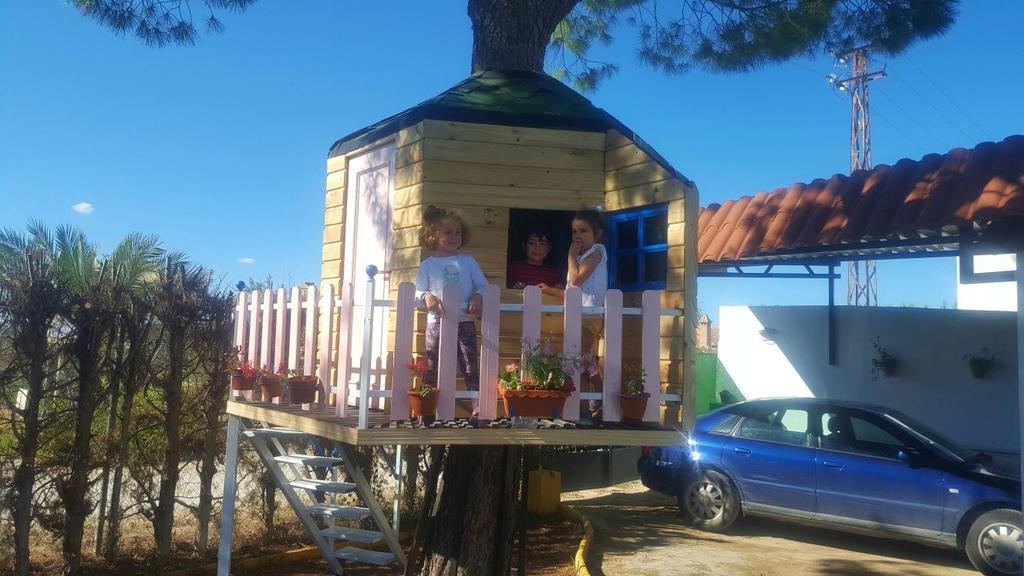 Bungalow Perotonar Ideal Para Familia Con Ninos La Puebla de Cazalla Eksteriør billede
